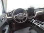 Volvo XC60 2.0 T6 Plug-in hybrid AWD Ultra Dark | Facelift | Luchtvering | Trekhaak | Stoel/stuur verwarming | Adaptieve cruise | Memory stoelen | Harman/Kardon | 360º Camera | Panorama-Schuifdak | BLIS |