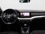 Skoda Octavia Combi 1.5 TSI First Edition 150PK DSG Pano-Schuifdak, Trekhaak, Head-Up Display, 18" LM Velgen, Side Assist, Elektr. Achterklep, Stoelverwarming, Navi