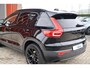 Volvo XC40 T4 Recharge Black Edition | Stoelverwarming | Trekhaak | Parkeercamera | H/K | Keyless