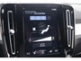 Volvo XC40 T4 Recharge Black Edition | Stoelverwarming | Trekhaak | Parkeercamera | H/K | Keyless