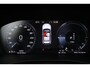Volvo XC40 T4 Recharge Black Edition | Stoelverwarming | Trekhaak | Parkeercamera | H/K | Keyless