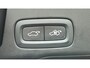Volvo XC60 2.0 T6 Phev AWD Ultra Bright MY 2026 -  20” Wielen - Panoramadak - Lighting –Head up - Harman Kardon Audio - 360 Camera - Alarm - Climate - Licht Interieur – Power seats met memory -  Full led koplampen – Donkere hemel