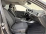BMW 1-Serie 118i Business Edition Automaat / 1e Eigenaar / Navigatie / Camera / PDC / Apple Carplay & Android Auto / Parkeerassistent / Cruise Control / Clima / DAB / NAP /