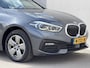 BMW 1-Serie 118i Business Edition Automaat / 1e Eigenaar / Navigatie / Camera / PDC / Apple Carplay & Android Auto / Parkeerassistent / Cruise Control / Clima / DAB / NAP /