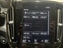 Volvo XC40 T2 130pk AUT8 Momentum BNS Adapt. Cruise/ Apple CarPlay/ Camera/ Stoel en Stuur verw.