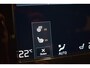 Volvo XC40 T2 130pk AUT8 Momentum BNS Adapt. Cruise/ Apple CarPlay/ Camera/ Stoel en Stuur verw.
