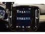 Volvo XC40 T2 130pk AUT8 Momentum BNS Adapt. Cruise/ Apple CarPlay/ Camera/ Stoel en Stuur verw.