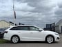 Skoda Octavia Combi 1.0 e-TSI Business Edition cruise apple carplay