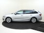 Skoda Octavia Combi 1.0 e-TSI Business Edition | Keyless | Navigatie | Elektrische achterklep | Parkeersensoren | Stoelverwarming | CarPlay | Elektrisch inklapbare buitenspiegels |