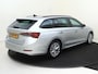 Skoda Octavia Combi 1.0 e-TSI Business Edition | Keyless | Navigatie | Elektrische achterklep | Parkeersensoren | Stoelverwarming | CarPlay | Elektrisch inklapbare buitenspiegels |