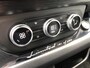Renault Trafic 2.0DCi E6 170PK DC LIMITED: 2xS.DEUR /ECC/2xPDC/LED/STOELV./BEDRIJFSGEREED/NL AUTO/BPM-VRIJ