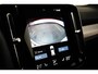 Volvo XC40 T4 Recharge Plus Dark | Harman/Kardon | Elek. Stoel | All Seasons | Keyless | Stoel- & Stuurverwarming | Camera | Elek kofferklep