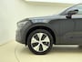 Volvo XC40 B3 177pk Core / Lederen bekleding / Camera achter / Keyles entry / Stoel/- en stuurverwarming /