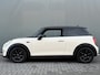 MINI Cooper Mini BWJ 2017 1.5 136 PK Serious Business FULL LED | KEYLESS | NAVI | CLIMA | CRUISE | BLUETOOTH | LMV | PDC