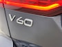 Volvo V60 B3 Plus Bright | 18" Allseason | 360 Camera | Trekhaak | Full LED | Elektr. verst. Stoelen | Harman Kardon | Adaptieve Cruise | BLIS | Keyless | Stoel/Stuur/Achterbankverwarming
