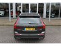 Volvo XC60 T8 Twin Engine AWD Momentum Pro Luchtvering | Schuif/kantel dak | Trekhaak | Verw. Stoel & Stuurwiel | BLIS | H&K audio |