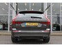 Volvo XC60 T8 Twin Engine AWD Momentum Pro Luchtvering | Schuif/kantel dak | Trekhaak | Verw. Stoel & Stuurwiel | BLIS | H&K audio |
