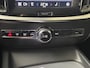 Volvo V60 2.0 B3 Plus Dark | Trekhaak | Harman / Kardon | 360° Camera | Stoelverwarming |