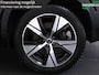 Volvo XC40 Recharge P8 AWD R-Design | vol leder met memory | stoel & stuurverwarming | panodak | uitstraling! | warmtepomp |