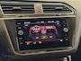 Volkswagen Tiguan 1.5 TSI R-Line |Trekhaak IQ.Lights ACC Sfeer CarPlay Elek kofferklep