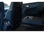 Volvo EC40 Single Motor Extended Range Plus Black Edition | Demo Deal | Panoramadak | Verwarmbare voorstoelen&stuurwiel |  360º Camera | Premium audio by Harman Kardon | Keyless Entry/Start | Warmtepomp | 20 inch lichtmetalen velgen