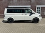Volkswagen Multivan 2.0 TDI 140pk Edition 25 Camper 7 zits Wij zijn op afspraak geopend! Graag bellen voor uw komst.