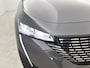 Peugeot e-308 SW Allure EV 54 kWh 156pk | 410km WLTP Actieradius | Navigatie | Achteruitrijcamera | Keyless | LED koplampen | Adaptieve Cruise Control | Climate Control | Stoel- en stuurverwarming | Leder/Stof | Parkeersensoren | Dodehoeksensor | Draadloze Apple CarPlay / Android Auto + telefoonlader | Donker getint glas | 18" lichtmetalen velgen |
