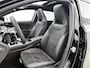 Mercedes-Benz A-klasse 250 e Business Solution AMG | Nightpakket | Smartphone-integratie | Panoramaschuifdak | MULTIBEAM LED | THERMOTRONIC | Sfeerverlichting | Stoelverwarming voor |
