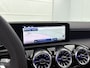 Mercedes-Benz A-klasse 250 e Business Solution AMG | Nightpakket | Smartphone-integratie | Panoramaschuifdak | MULTIBEAM LED | THERMOTRONIC | Sfeerverlichting | Stoelverwarming voor |