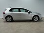 Volkswagen Golf 1.0 eTSI 110pk DSG Life Business Navigatie | ErgoActive Massage| Stoel/Stuurverw. | Full-LED 231