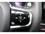Volvo S90 T8 AWD Ultra Bright - Schuif/kanteldak - IntelliSafe Assist & Surround - 360º Camera - Bowers & Wilkins audio - Adaptieve LED koplampen - Verwarmde voorstoelen, stuur & achterbank - Parkeersensoren voor & achter - Elektr. bedienb. voorstoelen met geheugen - Extra getint glas - 19' LMV