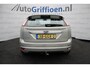 Ford Focus 1.6 Titanium met leer, klima, trekhaak, cruise, stoelverwarming enz. enz.