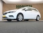 Opel Astra Sports Tourer 1.0 Edition - ORIGINEEL NEDERLANDSE AUTO - AFNEEMBARE TREKHAAK - TREKGEWICHT 1150 KG - COMFORTSTOELEN - PARKEERSENSOREN VOOR/ ACHTER - NAVIGATIE - AIRCO - BLUETOOTH - VREDESTEIN 4 SEIZOENENBANDEN