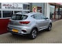MG MG ZS EV EV Long Range Luxury 70 kWh O.a: Afn. Haak, Clima, Pano, PDC, Camera, Cruise, Etc. All-in prijs!