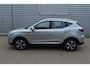 MG MG ZS EV EV Long Range Luxury 70 kWh O.a: Afn. Haak, Clima, Pano, PDC, Camera, Cruise, Etc. All-in prijs!