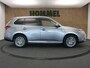 Mitsubishi Outlander 2.4 PHEV Intense+ - ORIGINEEL NEDERLANDSE AUTO - PLUG IN - VIERWIELAADNDRIJVING - PARKEERSENSOREN VOOR/ ACHTER - OPEN DAK - DODEHOEK DETECTIE - 2 LAADKABELS - HALF LEDEREN BEKLEDING - VOORSTOELEN VERWARMD - STUUR VERWARMD - MICHELIN 4 SEIZOENENBANDEN