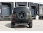 Land Rover Defender 110 2.0 P300e 110 Forest Edition
