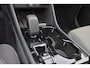 Volvo XC40 T4 Recharge Plus Bright - IntelliSafe Assist & Surround - 360º Camera - Harman/Kardon audio - Verwarmde voorstoelen & stuur - Parkeersensoren voor & achter - Elektr. bedienb. voorstoelen met geheugen links - Draadloze tel. lader - Extra getint glas - 18' LMV