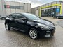 Renault Clio 0.9 TCe 90pk Limited / Navigatie / Parkeersensoren