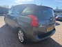 Peugeot 5008 1.6 THP Blue Lease Executive 7p.