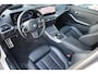 BMW 3-Serie Touring 320e M-Sport LCI Memory HuD Keyless HiFi Ambient Leder Sensoren 18” Stoelverwarming