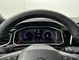 Volkswagen T-Roc R-Line-Edition 1.0 85 kW / 116 pk TSI SUV 6 versn. Led Plus verlichting