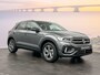 Volkswagen T-Roc R-Line-Edition 1.0 85 kW / 116 pk TSI SUV 6 versn. Led Plus verlichting