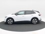 Volkswagen ID.4 First 77 kWh 204 Pk Automaat | Stoelverwarming | Trekhaak | Camera | Adaptive Cruise | Climatronic | CarPlay | 20 Inch | 94.947 Km !!