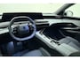 Peugeot E-3008 Allure Avantage 210 73 kWh DEMO | 525 KM WLTP | Warmtepomp | Trekhaak | Navigatie | 360 Vision & Drive Assist Pack