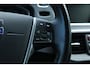 Volvo V40 T2 Momentum |Navigatie| Bluetooth| Climate Control| Regensensor| Lichtmetalen velgen| LED dagrijverlichiting| Inklapbare buitenspiegels| Parkeer sensoren achter