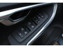 Volvo V40 T2 Momentum |Navigatie| Bluetooth| Climate Control| Regensensor| Lichtmetalen velgen| LED dagrijverlichiting| Inklapbare buitenspiegels| Parkeer sensoren achter