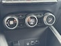 Renault Captur 1.6 E-Tech full hybrid 145 E-Tech engineered / STOELVERWARMING / NAVIGATIE / ACHTERUITRIJCAMERA /