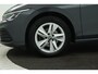 Volkswagen Golf 1.0 TSI Life Business 5 Deurs hb, Navigatie, Airco,