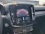 Volvo XC40 1.5 T3 R-Design | Adaptieve Cruise Control | BLIS Dodehoek Detectie | Getint Glas | Elektr. Achterklep | Parkeercamera | Nubuck Bekleding | Apple Carplay/Android Auto | DAB+ Radio |